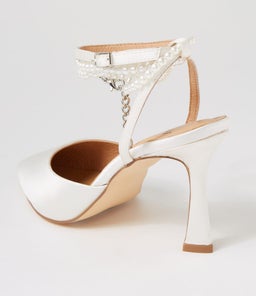TIETHEKNOT MO WHITE SATIN