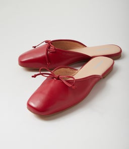 NEVINA MO RED LEATHER