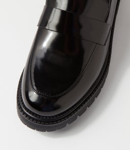 FINIE NM BLACK PATENT SMOOTH