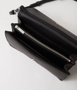 BEE NM BLACK SMOOTH