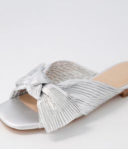 MINNIE NU SILVER LEATHER