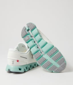 CLOUD 5 W OO UNDYED WHITE CREEK MESH