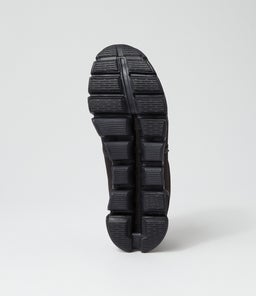 CLOUD 5 WP W OO ALL BLACK MESH