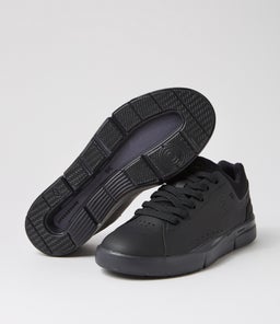 ROGER ADV W OO ALL BLACK VEGAN