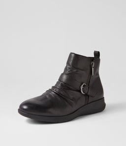 FRIER PL BLACK LEATHER