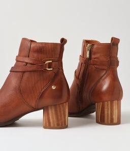 CALAFAT 41 PN CUERO LEATHER