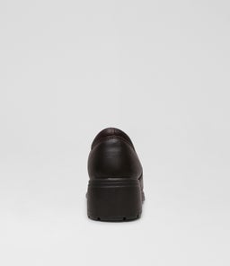 DAKOTA RC BROWN SMOOTH SADDLE LEATHER