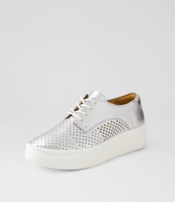 DERBY CITY PUNCH SILVER LEATHER