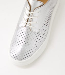 DERBY CITY PUNCH SILVER LEATHER