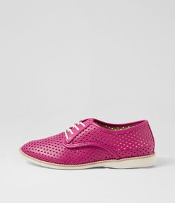 DERBY PUNCH MAGENTA LEATHER