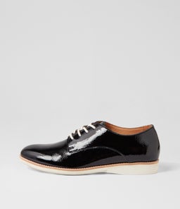 DERBY SUPERSOFT RL CRINKLE BLACK PATENT PATENT LEATHER