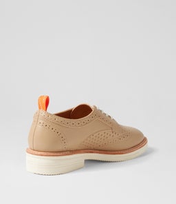 BROGUE RISE PUNCH RL LATTE LEATHER