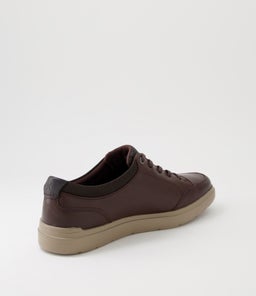 TM COURT BLUCHER RO BROWN LEATHER