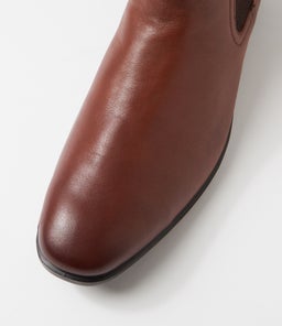 VOLGA RO TAN LEATHER