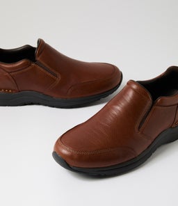 EDGE HILL II SLIP RO LIGHT BROWN LEATHER
