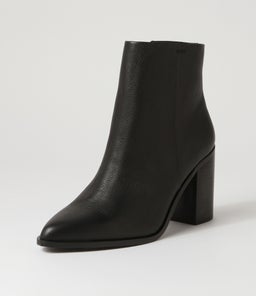 RIA SI BLACK LEATHER