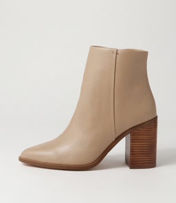 RIA SI NUDE LEATHER