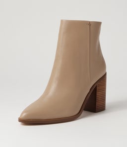 RIA SI NUDE LEATHER