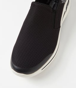 216259 GOWALK ARCH FIT HF SK BLACK MESH