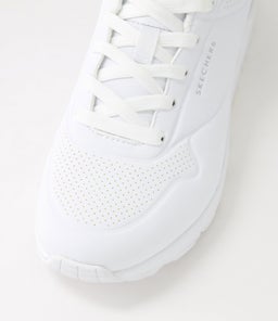 73690W UNO STAND ON AIR SK WHITE SMOOTH