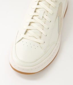 232473 SPORT COURT 92 SK OFF WHITE SMOOTH