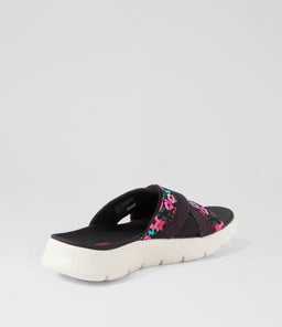 141435 GO WALK F SANDAL B SK BLACK MULTI TEXTILE