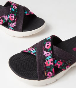 141435 GO WALK F SANDAL B SK BLACK MULTI TEXTILE