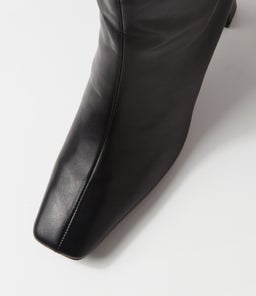 LEXINGTON SN BLACK SMOOTH