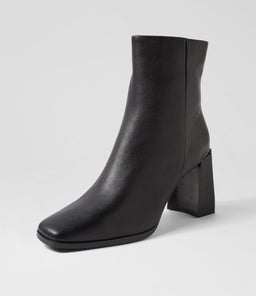 SANDIAGO SN BLACK LEATHER