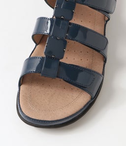 SITARA NAVY PATENT LEATHER