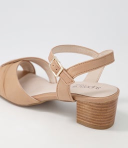 CLEANTHA2 SU DK NUDE LEATHER