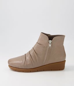 MAXIE SU TAUPE LEATHER