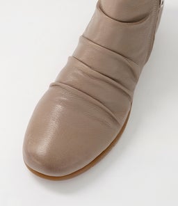 MAXIE SU TAUPE LEATHER