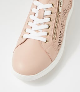 ZARINA SU BLUSH WHITE SOLE LEATHER