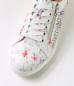 ZARINA SU WHITE ORCHID LEATHER