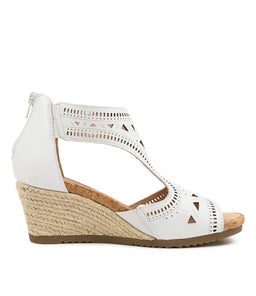 ALAIN SU WHITE LEATHER