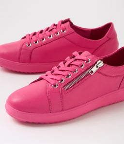 ZARALA SU FUCHSIA FUCHSIA SOLE LEATHER
