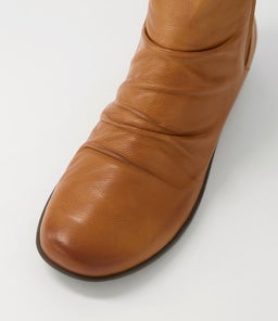 PANKA SU NEW TAN LEATHER ELASTIC