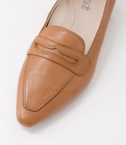 CADENCES SU DK TAN LEATHER
