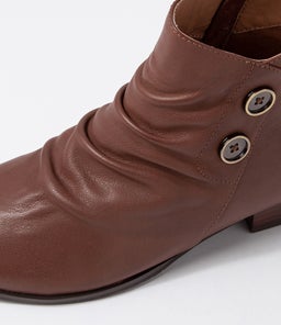 CERINAS SU CHOC LEATHER