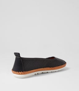 FRUTO SU BLACK LEATHER