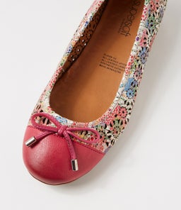 ELOIZA SU FUCHSIA FUCHSIA LACE LEATHER