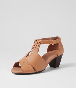 ISSIA SU DK TAN LEATHER