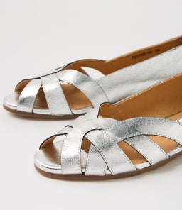 PETISE SU SILVER CRACK LEATHER