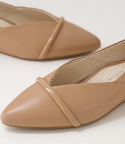 EASY SU CARAMEL LEATHER PATENT
