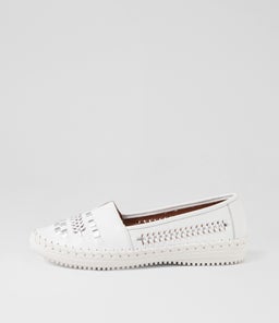 WANDIES SU WHITE SILVER LEATHER
