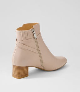 MARSHAS SU DK NUDE LEATHER