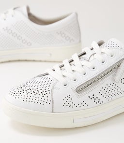 EQUALLY SU WHITE LEATHER