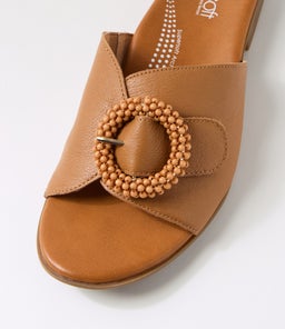 CASSI SU DK TAN LEATHER