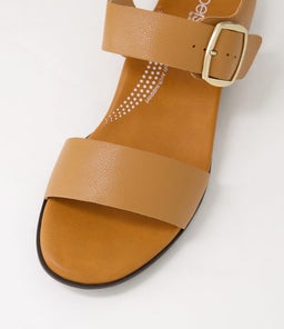 CLARISS SU DK TAN LEATHER